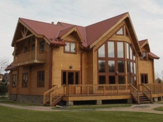 Дома из бруса: основные достоинства Дома из бруса: основные достоинства